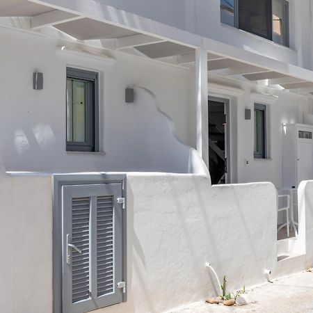 Marina'S Suites Naxos City Esterno foto