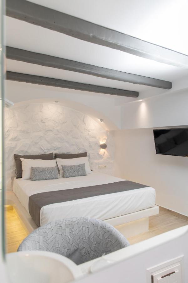 Marina'S Suites Naxos City Esterno foto