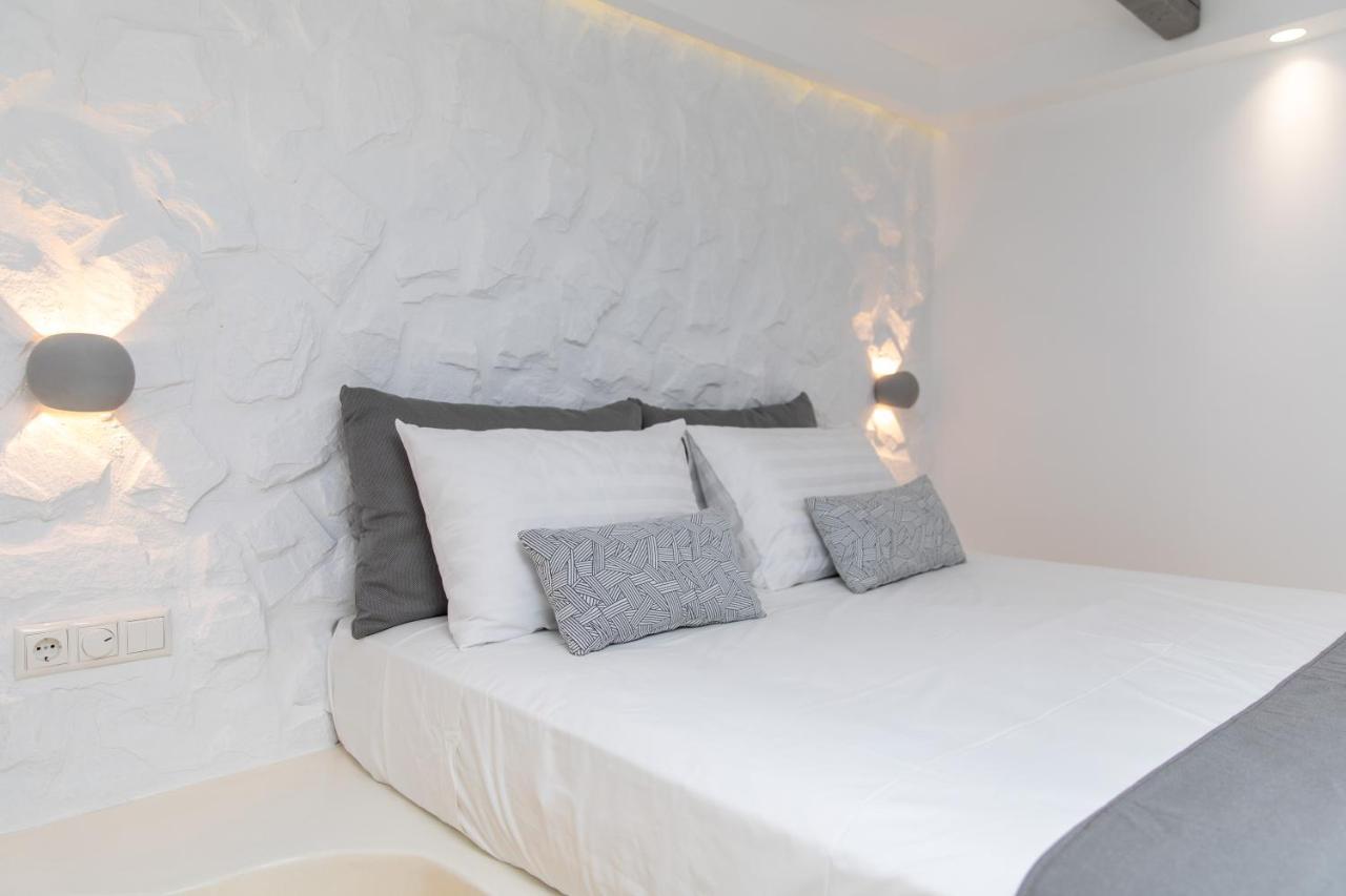 Marina'S Suites Naxos City Esterno foto